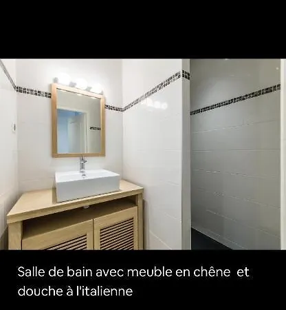 Apartment T3 Avec Patio A 300m De La Biarritz